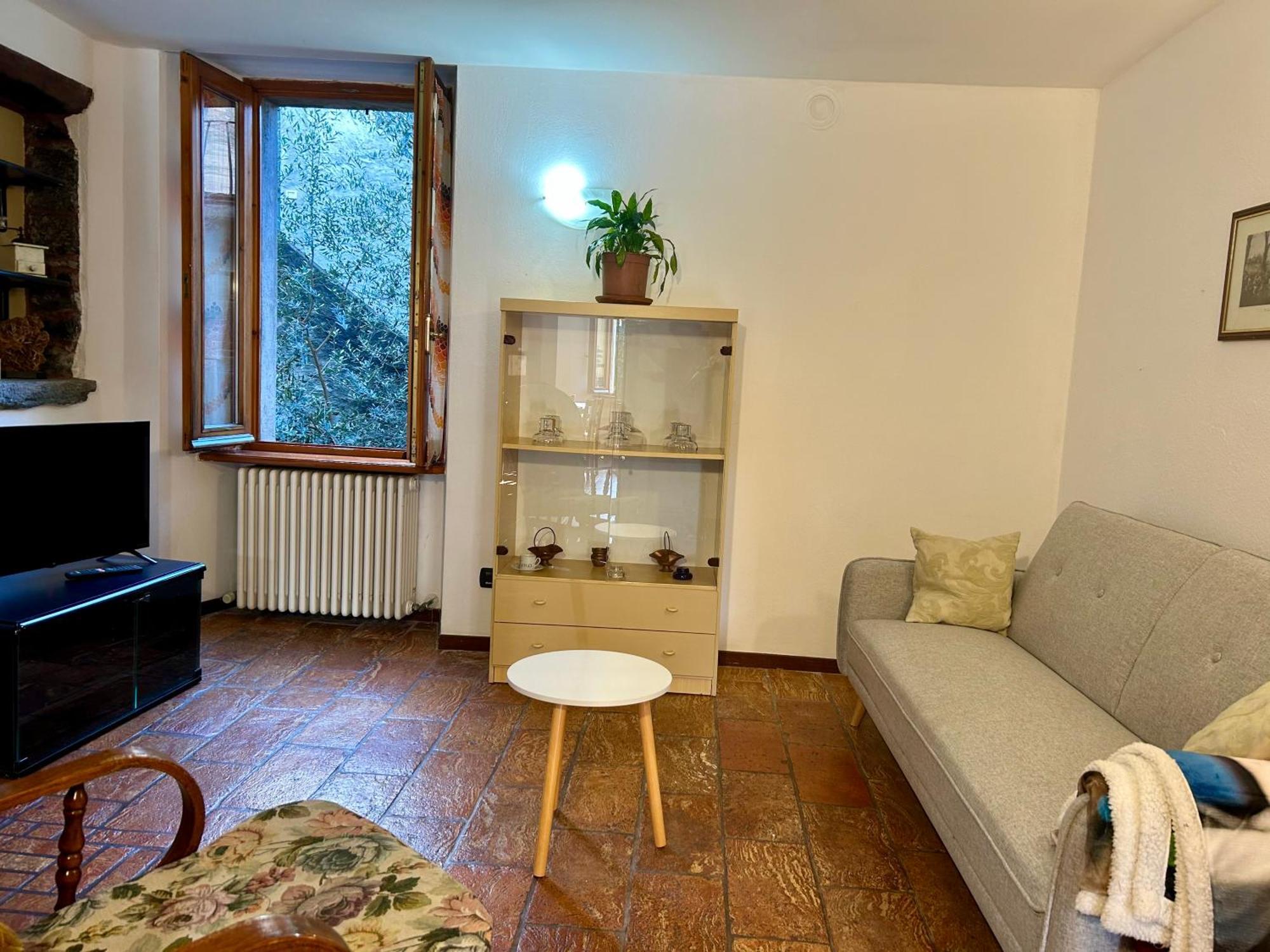 Al Civico 7 Villa Oliveto Lario Luaran gambar